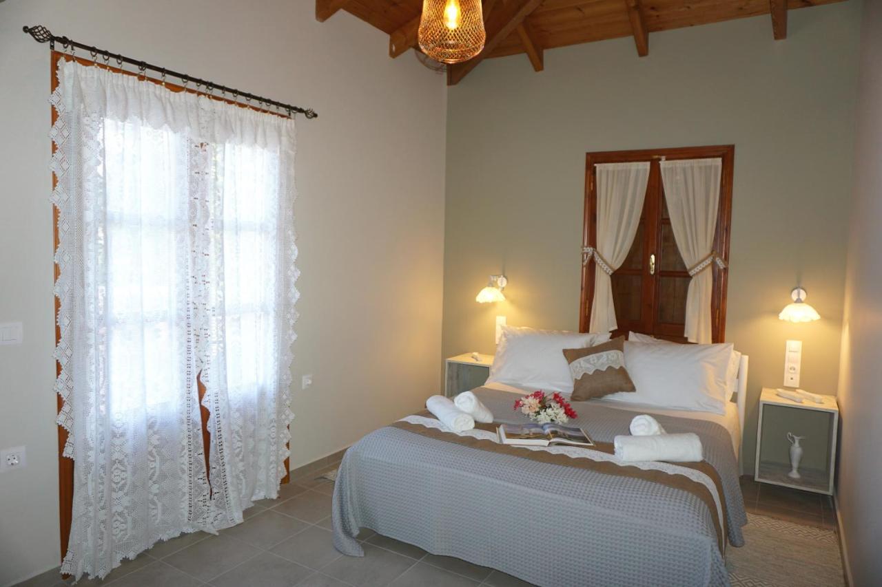 Sea And Creek Villa กาเตลิออส ภายนอก รูปภาพ