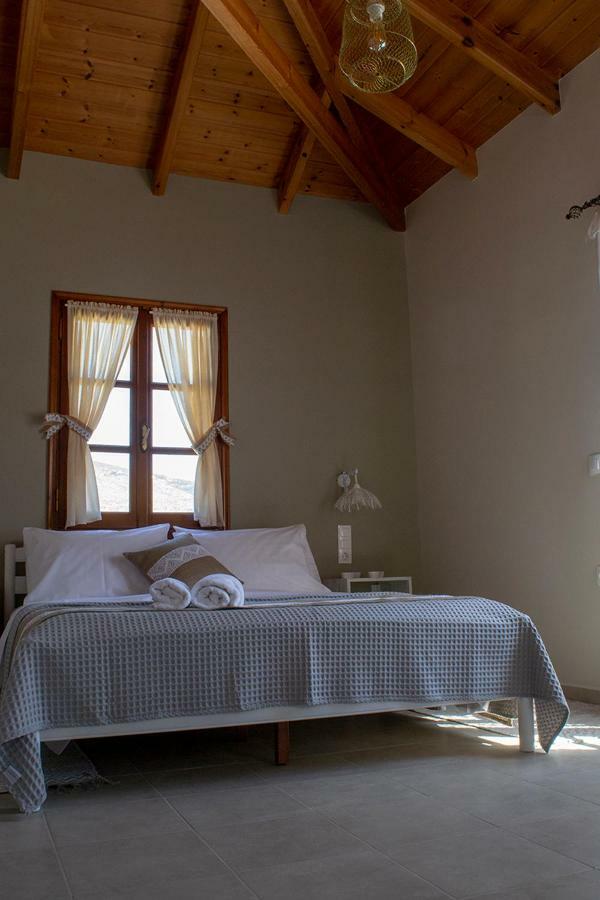 Sea And Creek Villa กาเตลิออส ภายนอก รูปภาพ